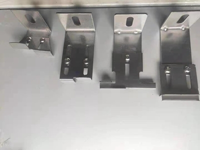 保温装饰一体板挂件