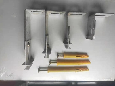 保温装饰一体板挂件